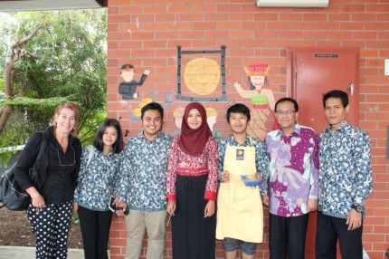 Sharing Cultural Understandings 11 Sharing Cultural Understandings 11