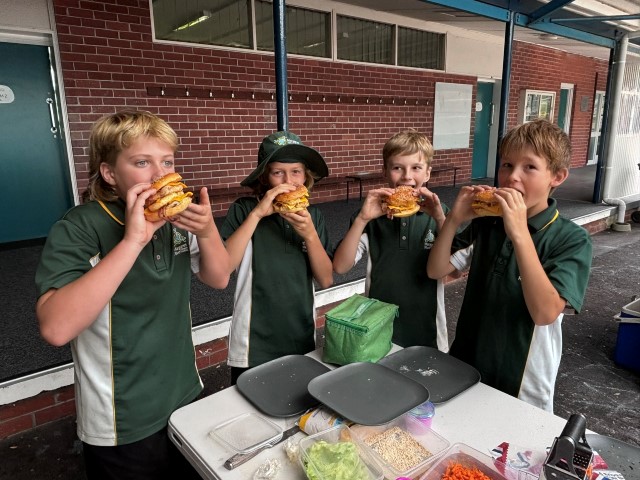 Burger Day 15 Burger Day 15