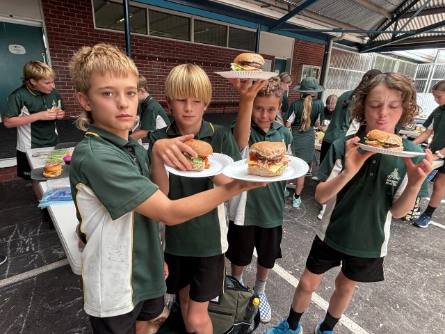 Burger Day 13 Burger Day 13