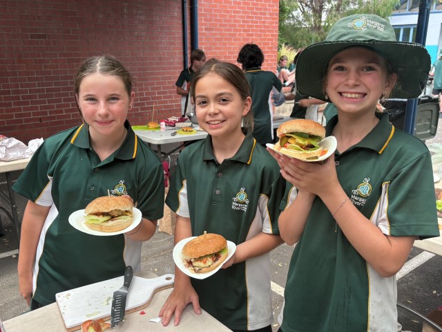 Burger Day 8 Burger Day 8