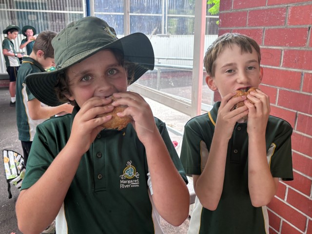 Burger Day 6 Burger Day 6