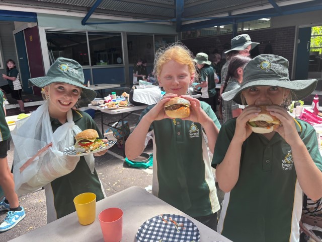 Burger Day 32 Burger Day 32